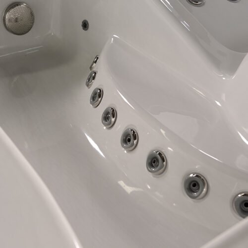 Grandee 7 Seater Hot Tub Jets