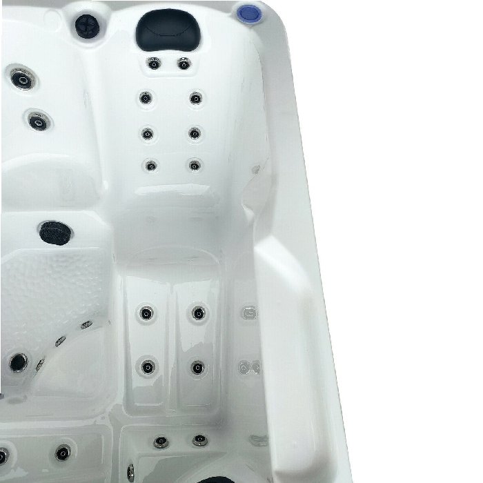 Trident Hot Tub 13AMP Plug and Play 5 seater 2000 x 2000 x 900mm 9 Trident Hot Tub 13AMP Plug and Play 5 seater 2000 x 2000 x 900mm - Image 9