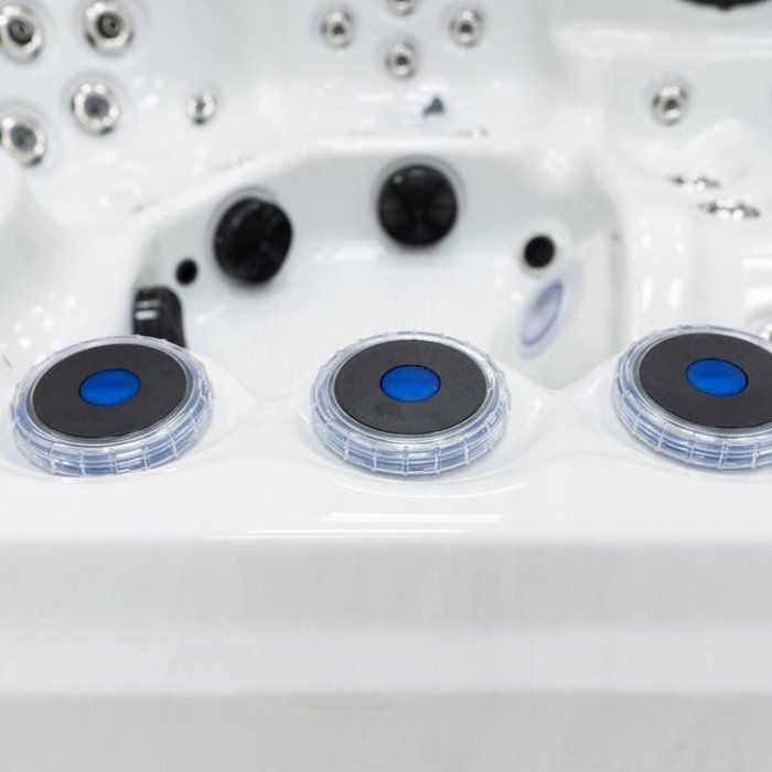 Palm Spas Cosmo Luxury Hot Tub 6 Seat With Lounger Hot Tub 4 Palm Spas Cosmo Luxury Hot Tub 6 Seat With Lounger Hot Tub - Image 4