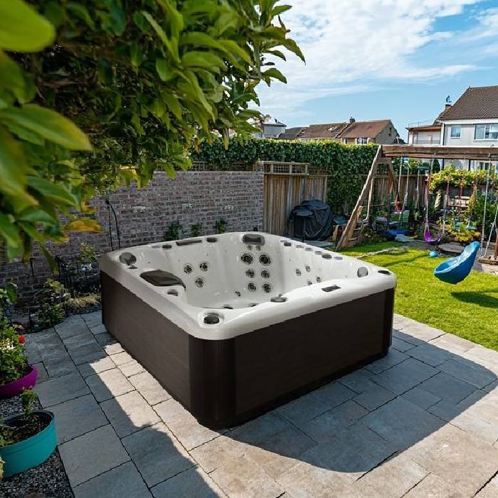 Tropic 7 seater Hot Tub 8 Tropic 7 seater Hot Tub - Image 8